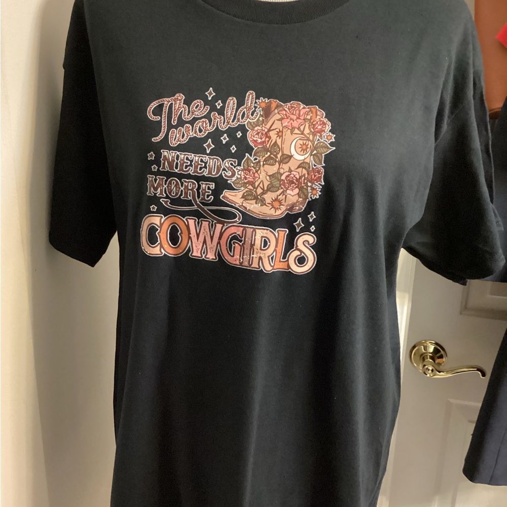 Black Vintage Graphic Cowgirl Short Sleeve Tee